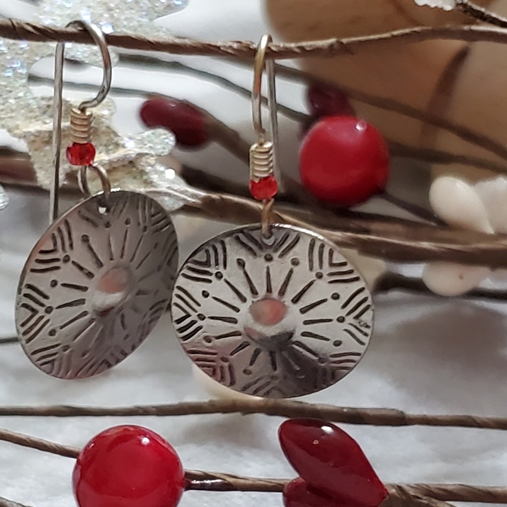 Silver Round Patterned Dangle Earrings with aRed B